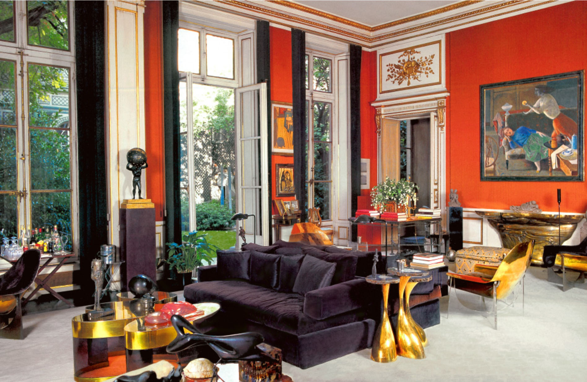 The vibrant grand salon of Samuel’s Paris apartment