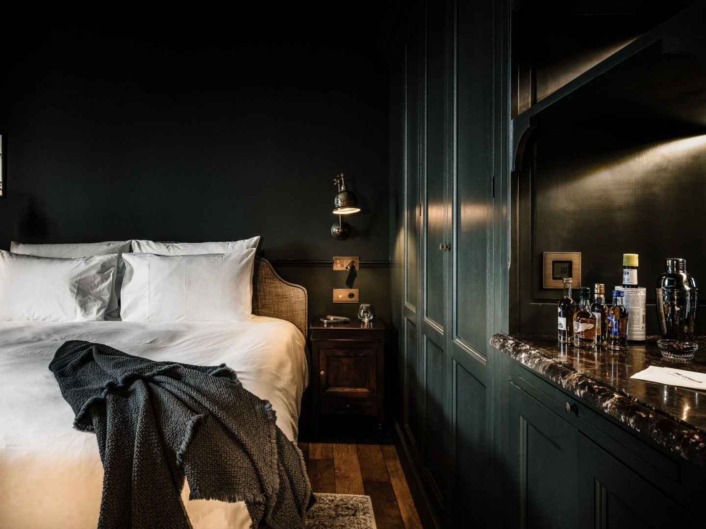 p3_1898_the_post_ghent_belgium_luxury_hotel_yatzer