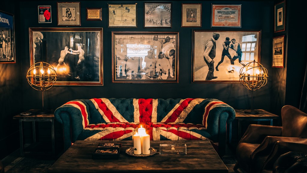 Los-Angeles-Athletic-club-Furniture-timothy-oulton11